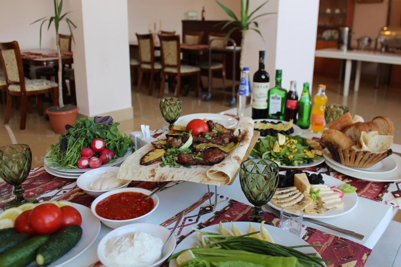 Diligence Hotel & Restaurant Dilisan Kültér fotó