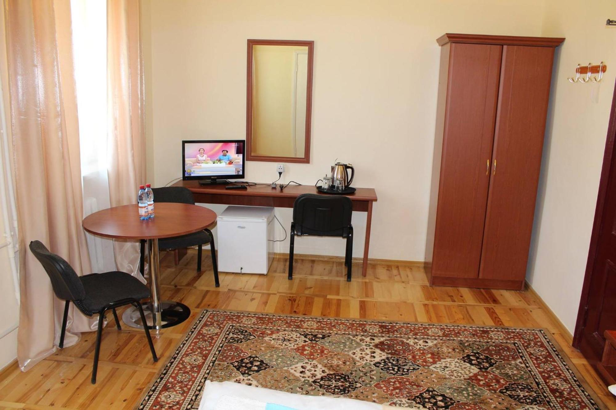 Diligence Hotel & Restaurant Dilisan Kültér fotó